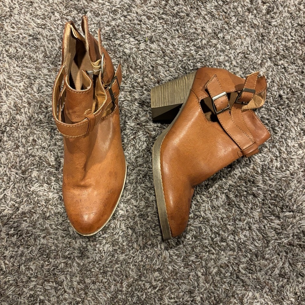 Stylish Brown Route 66 Ankle Boots